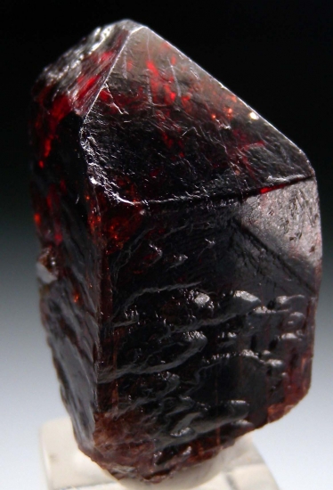 Zircon from Mashewa, Tanga Region, Tanzania [db_pics/pics/tr106b.jpg]