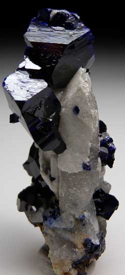 Azurite on Cerussite from Tsumeb, Namibia [db_pics/pics/ts192a.jpg]
