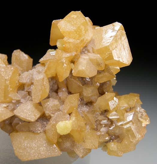Wulfenite with Mimetite from Tsumeb, Namibia [db_pics/pics/ts255c.jpg]