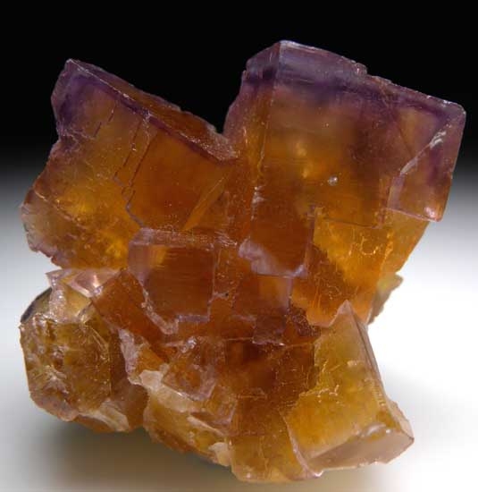 Fluorite from Cave-in-Rock, Hardin Co., Illinois [db_pics/pics/tu174a.jpg]