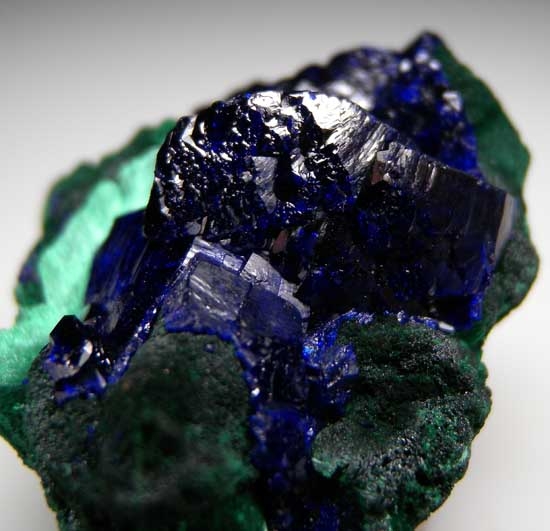 Azurite with Malachite from Milpillas Mine, Cuitaca, Sonora, Mexico [db_pics/pics/tu182c.jpg]