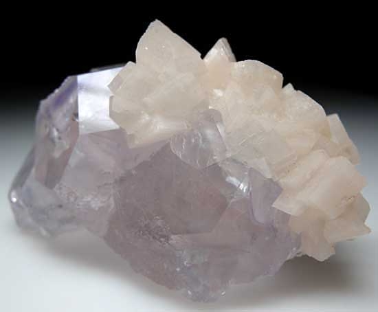 Dolomite on Fluorite from Yaogangxian Mine, Hunan, China [db_pics/pics/tu40c.jpg]