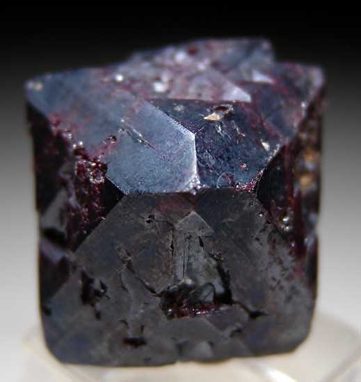 Cuprite from Poteryaevskoe Mine, Rubtsovskoe Deposit, Western Siberia, Russia [db_pics/pics/tu73b.jpg]