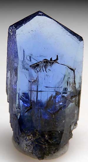 Tanzanite from Merelani Hills, Arusha, Tanzania [db_pics/pics/tz120a.jpg]