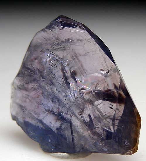 Magnesio-axinite from Merelani Hills, Arusha, Tanzania [db_pics/pics/tz125b.jpg]