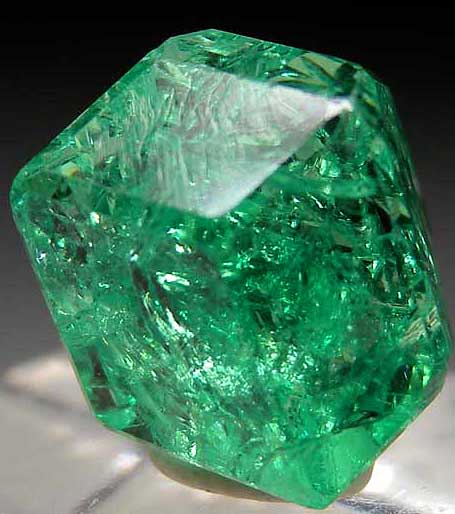 Tsavorite from Merelani Hills, Arusha, Tanzania [db_pics/pics/tz133a.jpg]