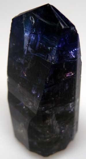Tanzanite from Merelani Hills, Arusha, Tanzania [db_pics/pics/tz135b.jpg]