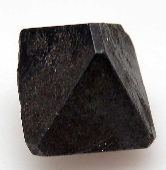 Alabandite from Merelani Hills, Arusha Region, Tanzania [db_pics/pics/tz203a.jpg]