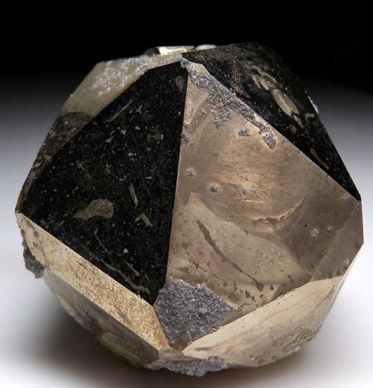 Pyrite from Merelani Hills, Arusha, Tanzania [db_pics/pics/tz207a.jpg]