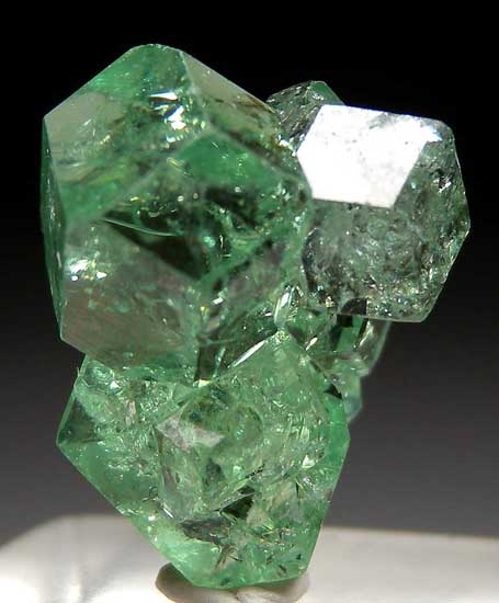 Tsavorite from Merelani Hills, Arusha, Tanzania [db_pics/pics/tz222b.jpg]