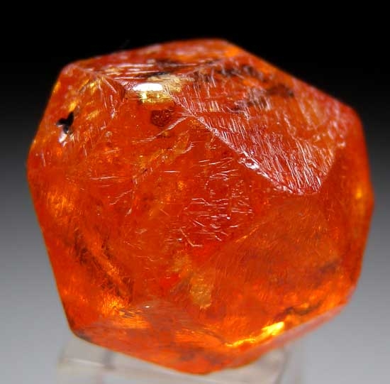 Spessartine from Nani, Loliondo, Arusha Region, Tanzania [db_pics/pics/tz275b.jpg]