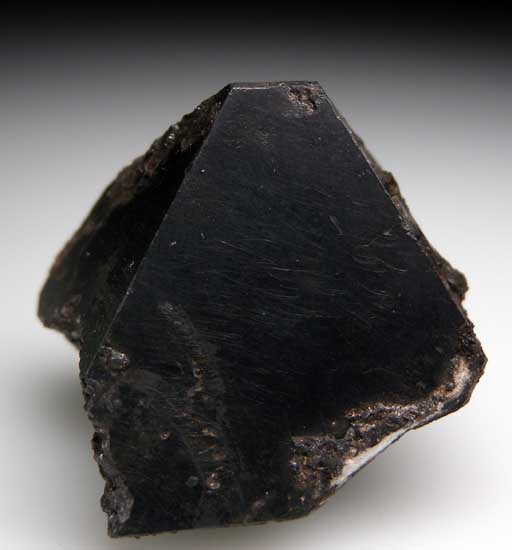 Alabandite from Merelani Hills, Arusha, Tanzania [db_pics/pics/tz324a.jpg]