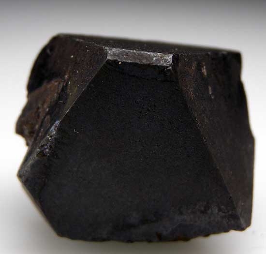 Alabandite from Merelani Hills, Arusha, Tanzania [db_pics/pics/tz331c.jpg]