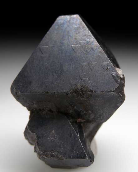 Alabandite from Merelani Hills, Arusha, Tanzania [db_pics/pics/tz332a.jpg]