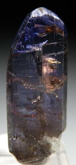 Tanzanite from Merelani Hills, Arusha, Tanzania [db_pics/pics/tz348a.jpg]