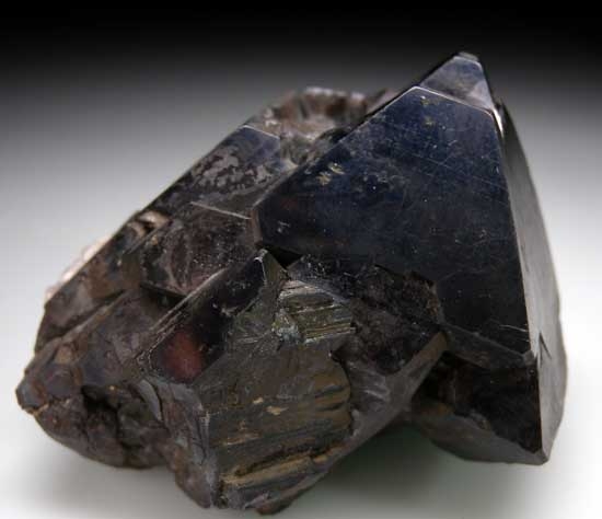 Alabandite from Merelani Hills, Arusha, Tanzania [db_pics/pics/tz407b.jpg]