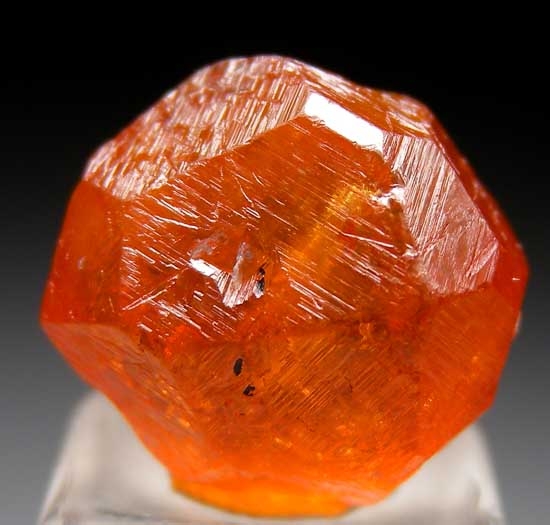 Spessartine from Nani, Loliondo, Tanzania [db_pics/pics/tz459b.jpg]