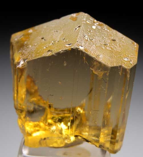 Scapolite from Morogoro, Tanzania [db_pics/pics/tz461a.jpg]