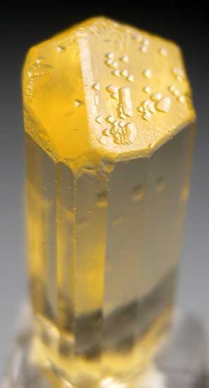 Scapolite from Morogoro, Tanzania [db_pics/pics/tz467b.jpg]