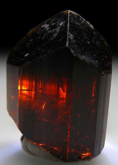 Dravite from Mwajanga, near Komolo, Tanzania [db_pics/pics/tz475b.jpg]