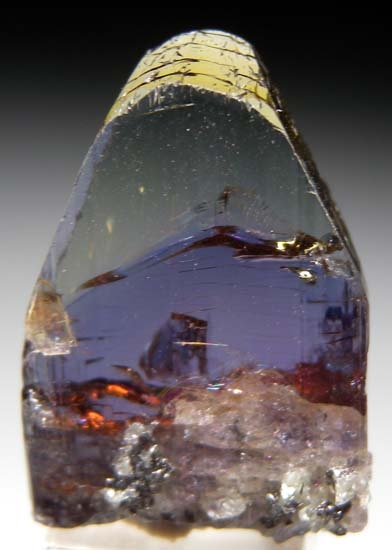 Tanzanite from Merelani Hills, Arusha, Tanzania [db_pics/pics/tz518c.jpg]