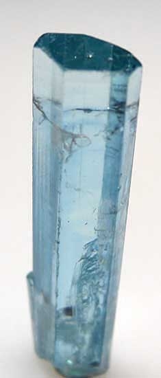 Aquamarine from Quy Chau District, Nghe An Province, Vietnam [db_pics/pics/v106b.jpg]